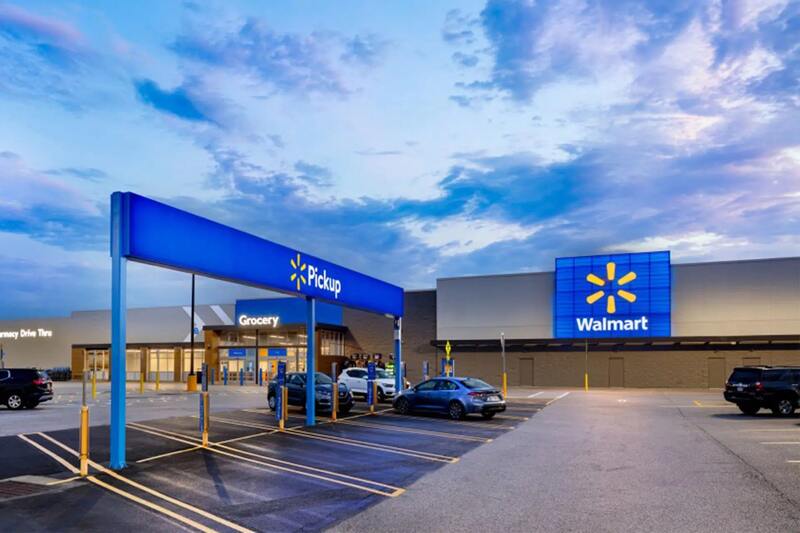 Buy Online, Pick Up In Store (BOPIS) service at Walmart.